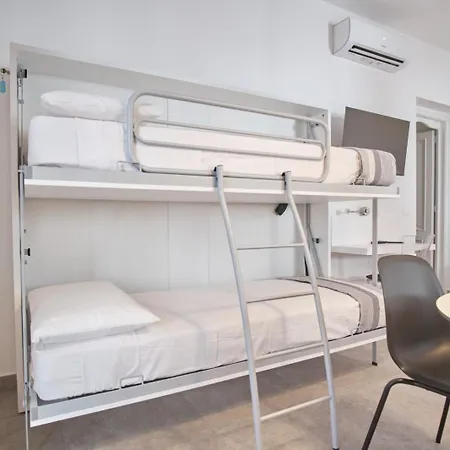 Casa Maluna 4*